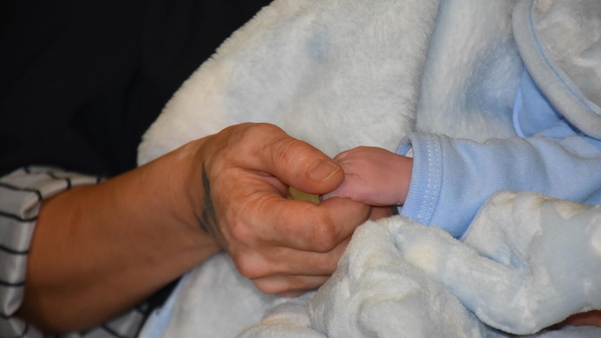 2025’in ilk bebekleri dünyaya geldi: Üç şehirde doğan bebekler ilk ‘Beta kuşağı’