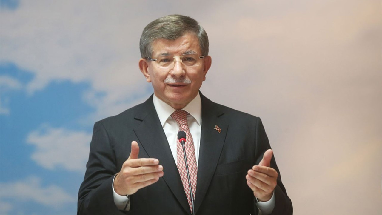 Davutoğlu: AK Partililerden kopmadım, partinin ilkelerinden koptum