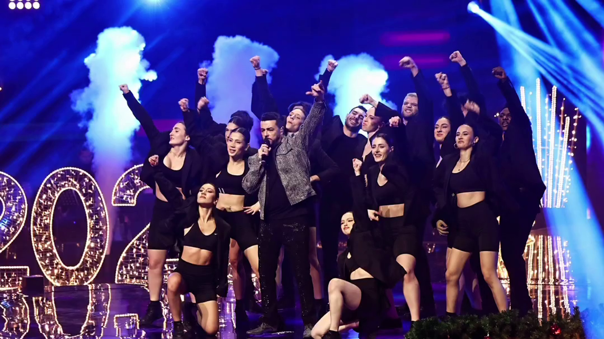 O Ses Türkiye’de Burak Kut sürprizi: Yılbaşı akşamı performansı beğeni topladı