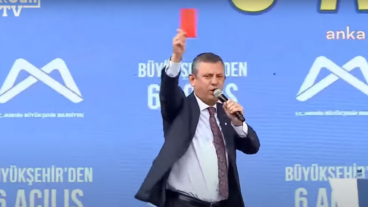Özgür Özel’den ‘kırmızı kart’ eleştirilerine yanıt: Birileri hafife alıyor ama…