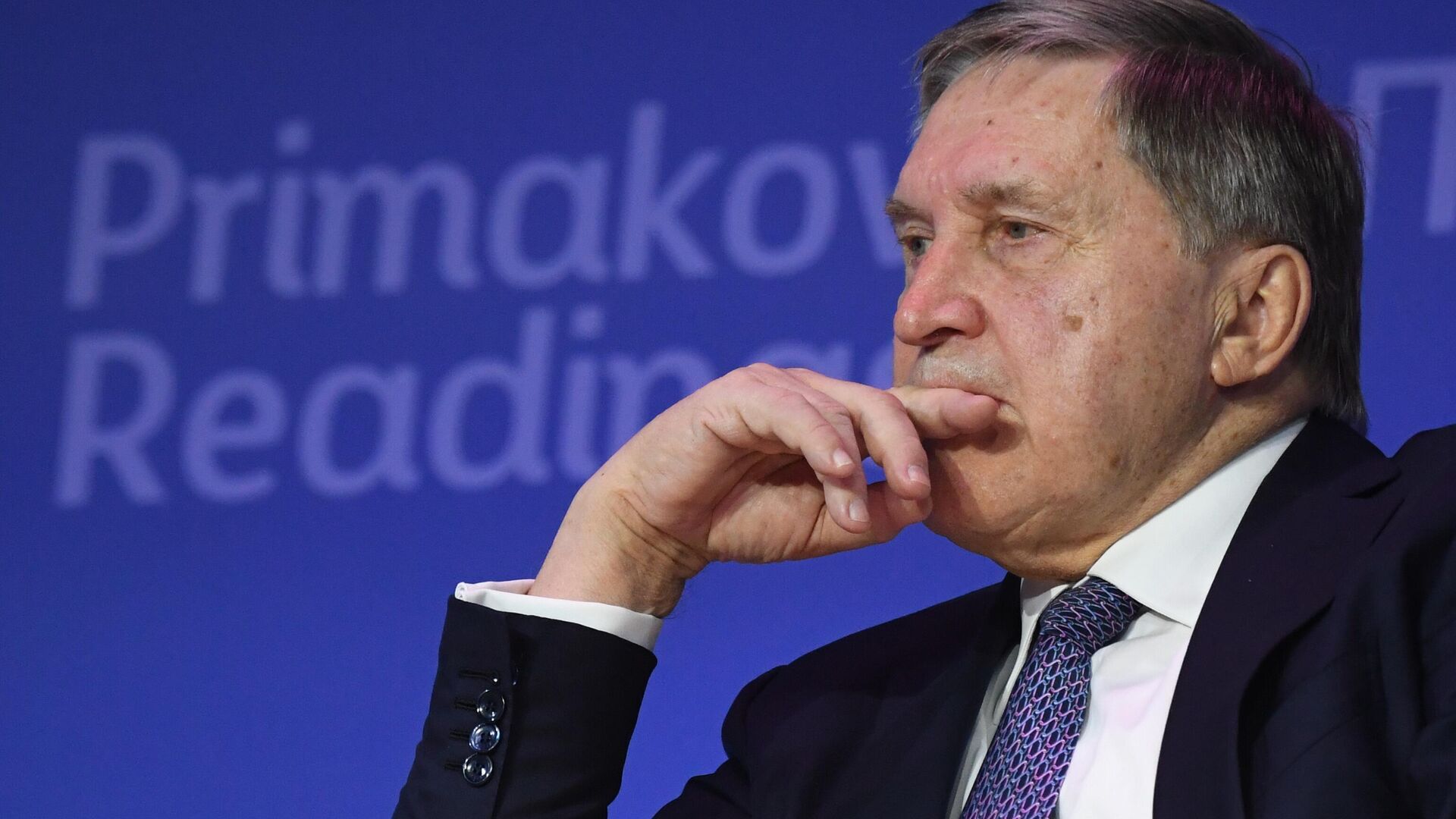 Rusya Devlet Başkanı Yardımcısı Uşakov: Moskova, telefonun başında oturup Washington’dan arama beklemiyor