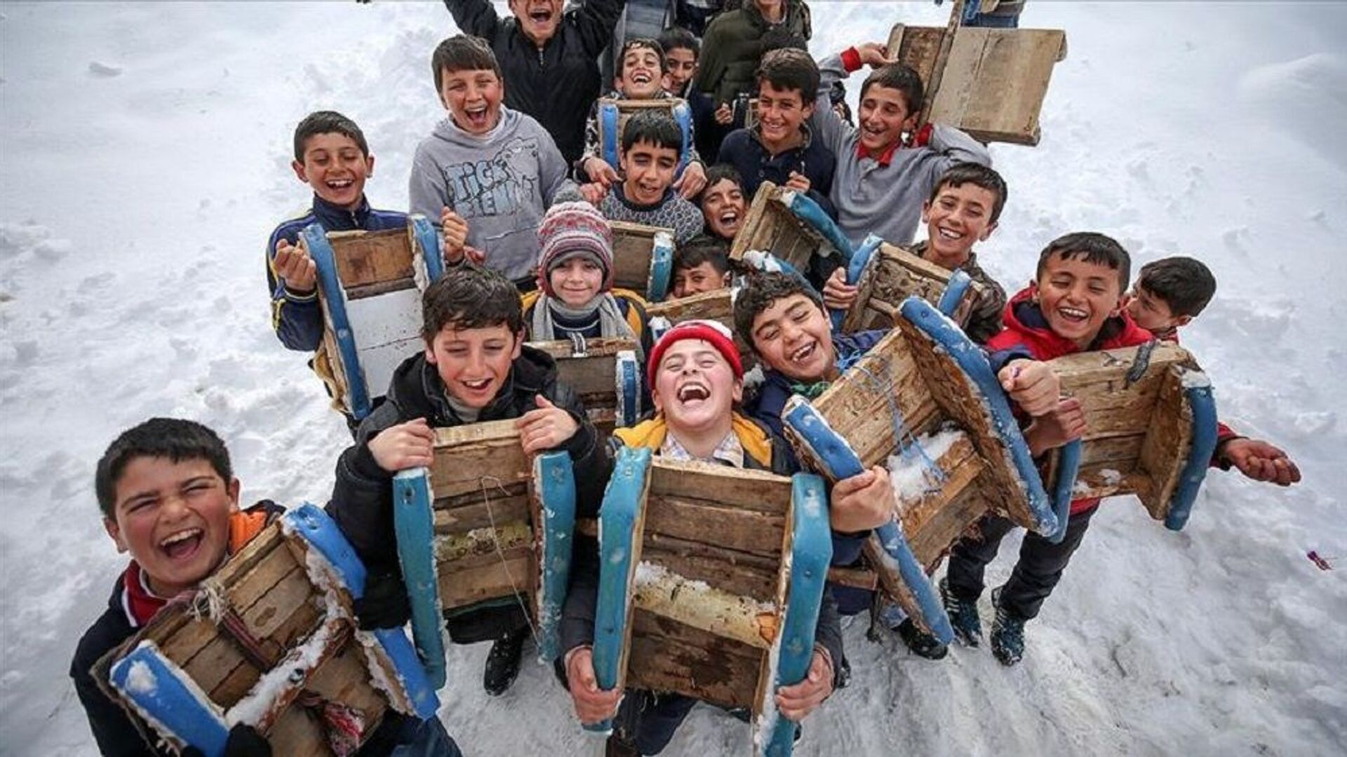 Açıklamalar peş peşe geldi, 24 Şubat’ta kar tatili olan iller belirlendi: İşte eğitime ara verilen şehirler