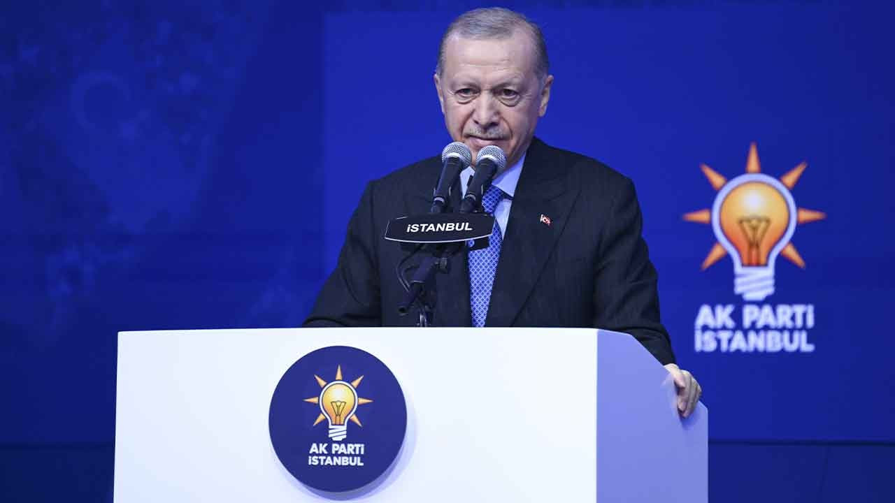Erdoğan’dan AK Parti kongresi açıklaması: Koltuk kaygısına tevessül etmeden…