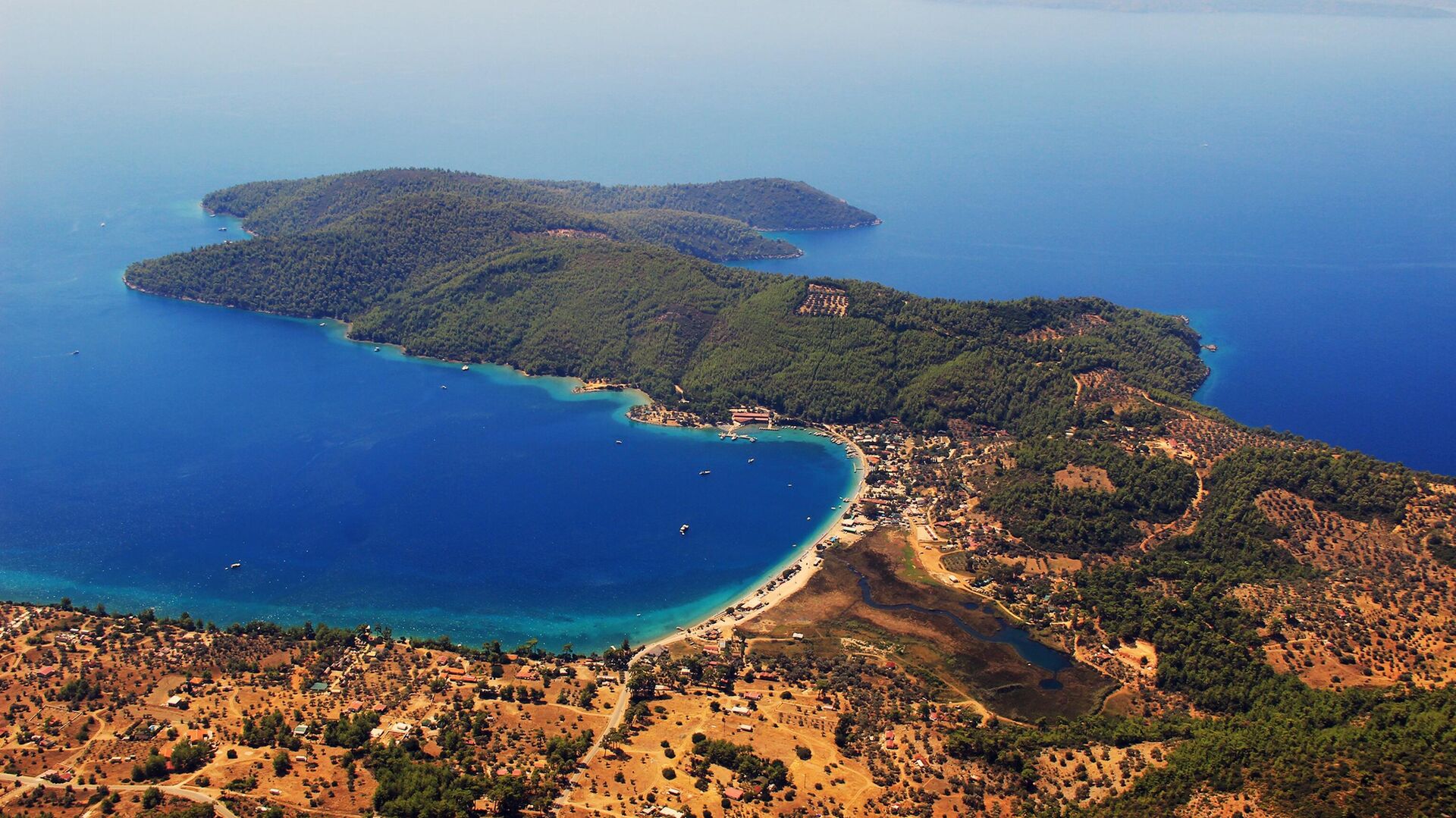 Marmaris Belediyesi’nden mühürlenen otel ve devre mülk inşaatıyla ilgili açıklama: ‘104 milyon 757 bin lira ceza’