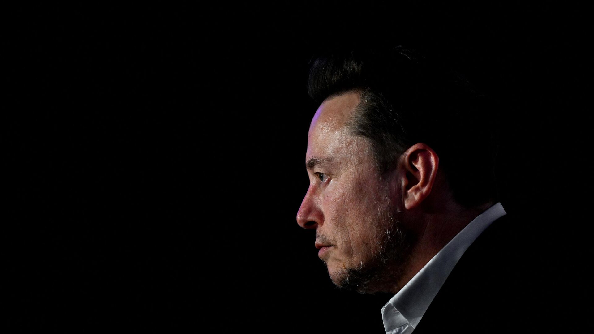 Musk, Romanya’ya gideceği yönündeki söylentileri yalanladı: ‘Güvenlik öncelik’
