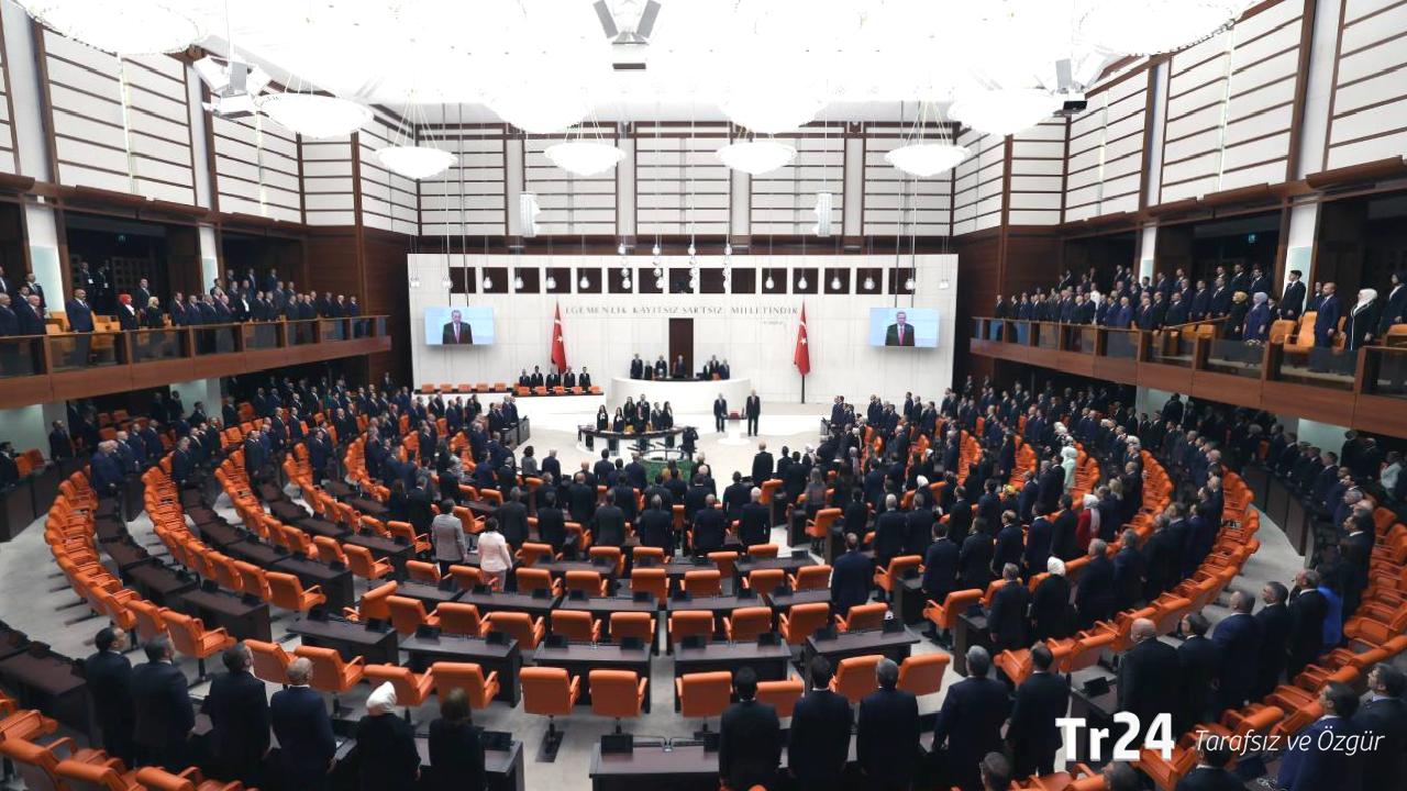 AKP, torba kanun teklifini TBMM Başkanlığı’na sundu | Torba kanunla kamuya girişte 35 yaş sonu geliyor