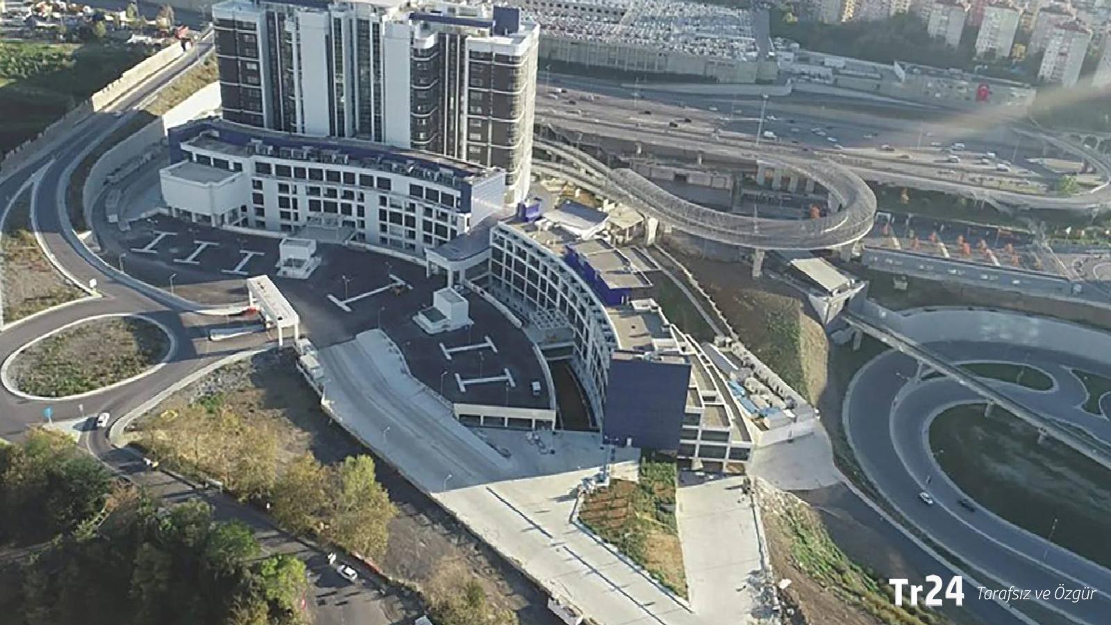 Mehmet Tezkan: Erdoğan şehir hastaneleriyle övünüyor ya, bir gün kılık değiştirip hastaneye gitsin