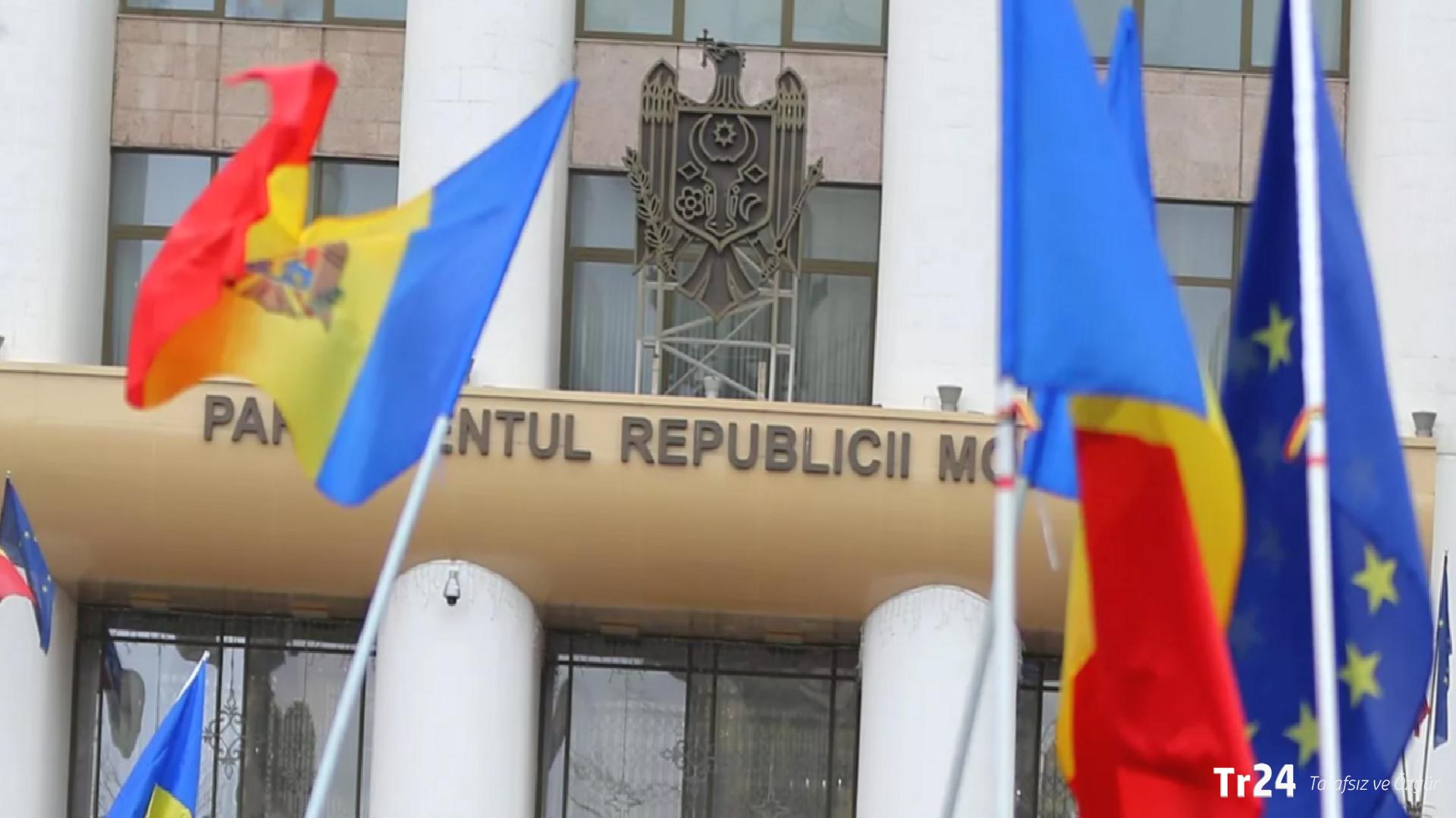 ‘Moldova makamları ülkenin ana meydanında Zafer Günü kutlamalarını yasakladı’