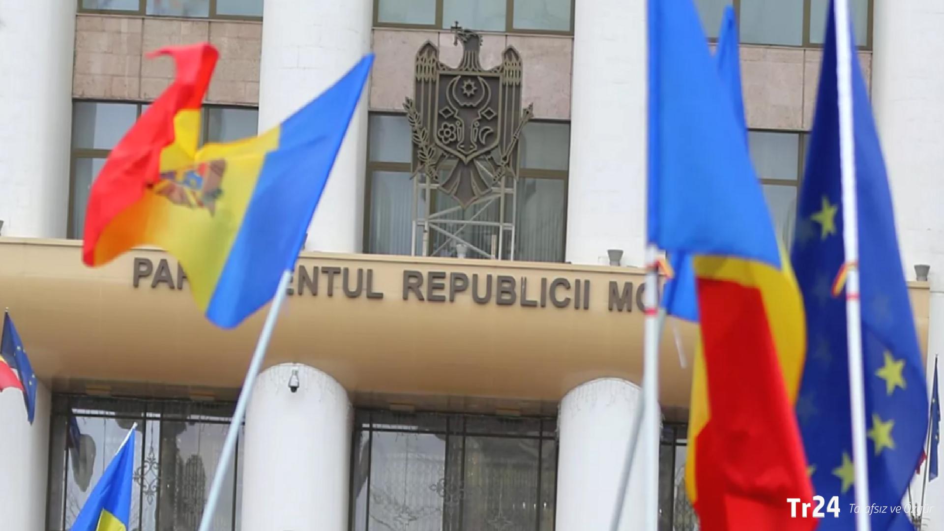 Moldova Parlamentosu’nda oylama: Seçimler 28 Eylül’de yapılacak
