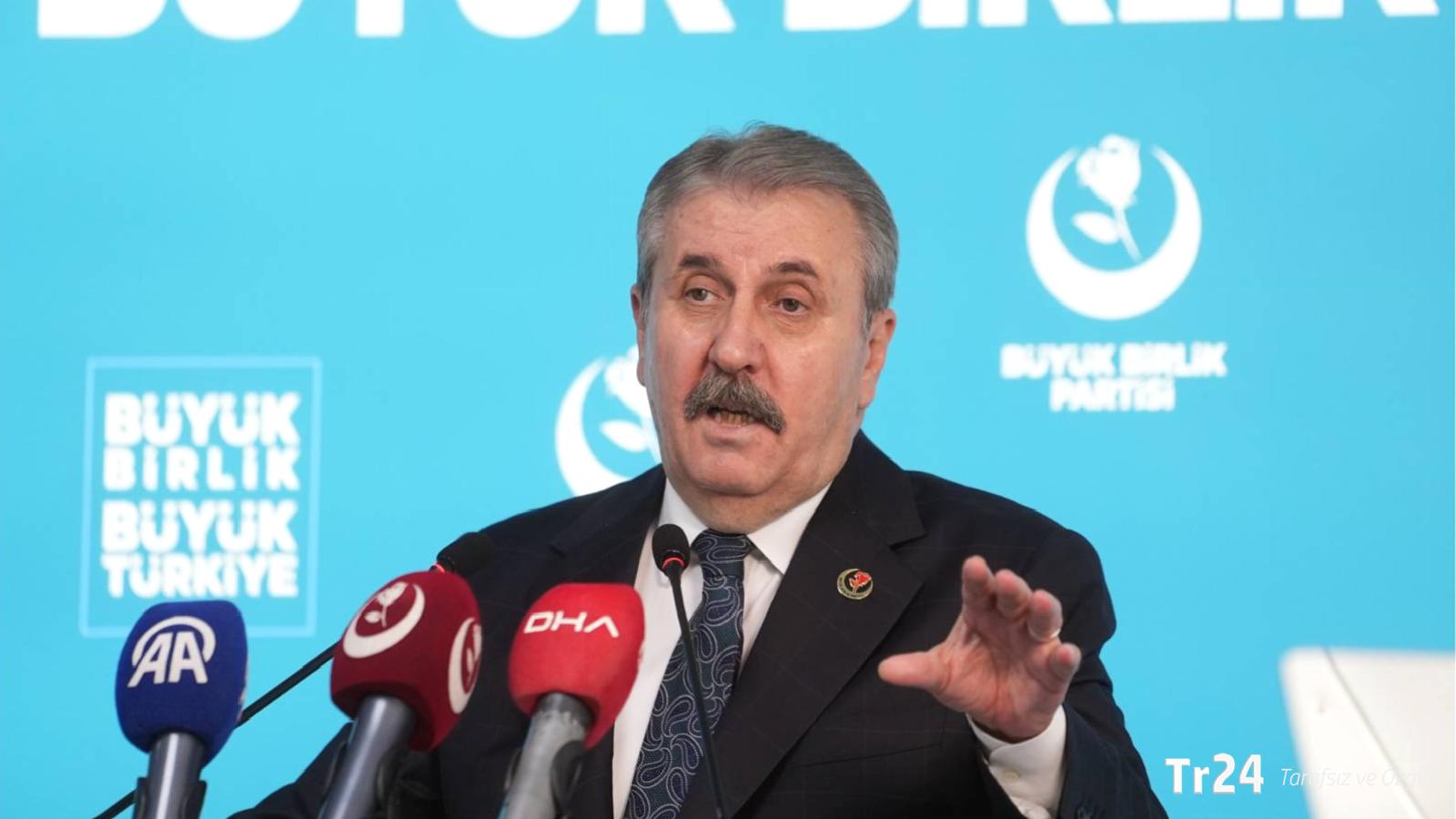 Mustafa Destici: Terörle iltisaklı tüm yapılanmalar, siyasi partiler kapatılmalı, mal varlıklarına el konulmalıdır!