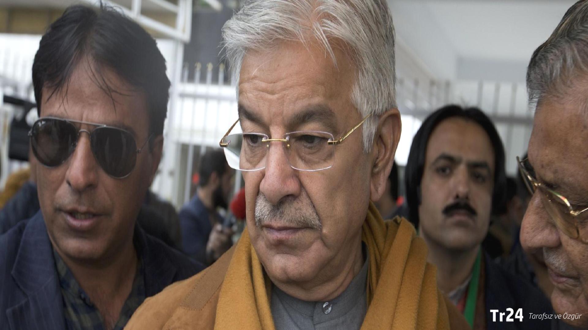 Pakistan Savunma Bakanı, Hindistan’la gerilimden tedirgin: ‘Savaşa yol açabilir’