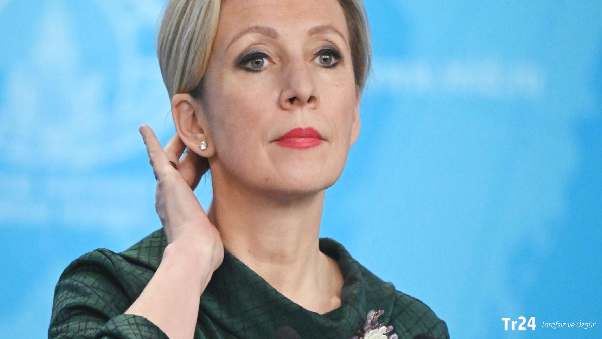 Zaharova’dan Merz’e: ‘Şeker kaşığını ve peçeteyi alın artık’