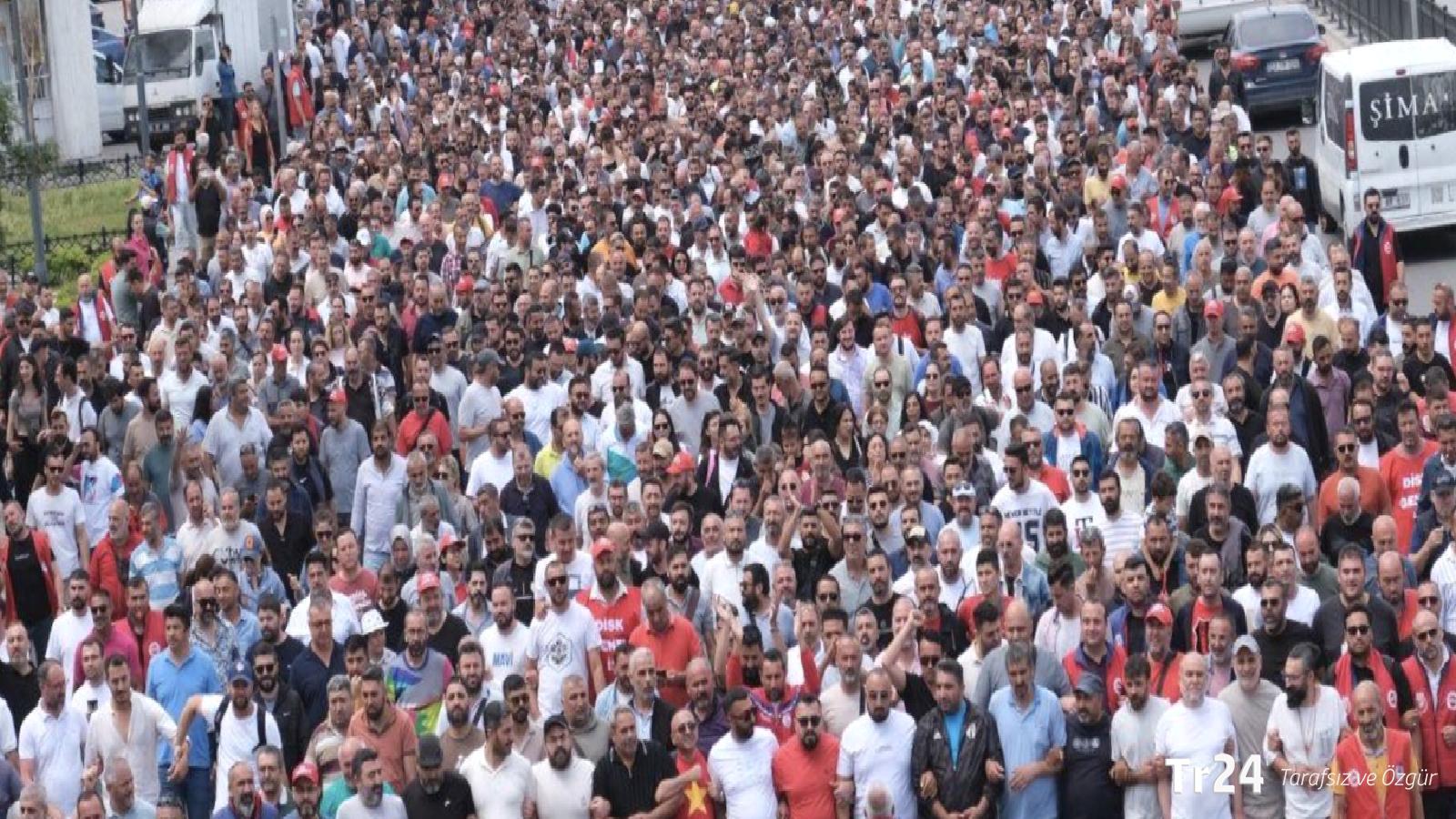 İzmir’de işçi grevi sürüyor: Cemil Tugay’dan “Görüşme yolu kapandı” açıklaması