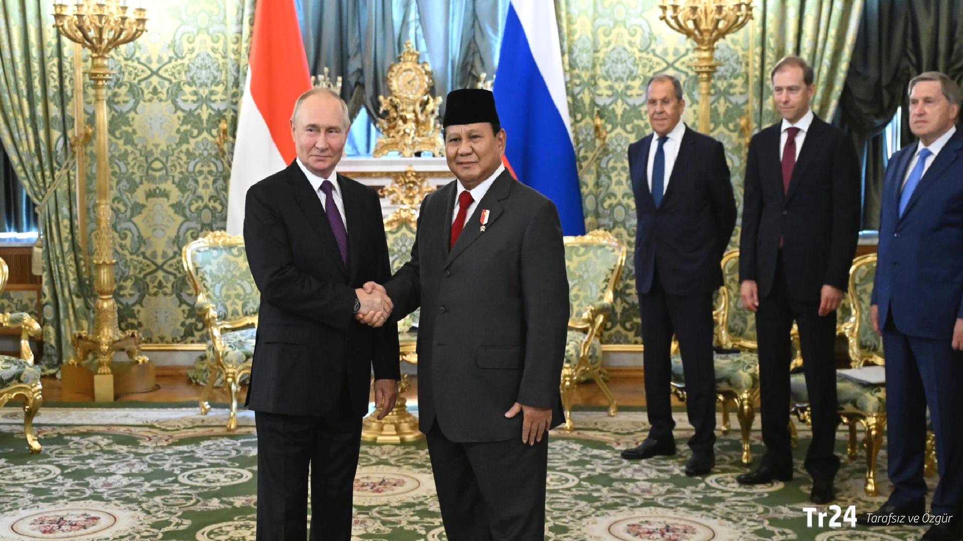 Putin: Rusya, barışçıl atom alanında Endonezya ile işbirliğine açık