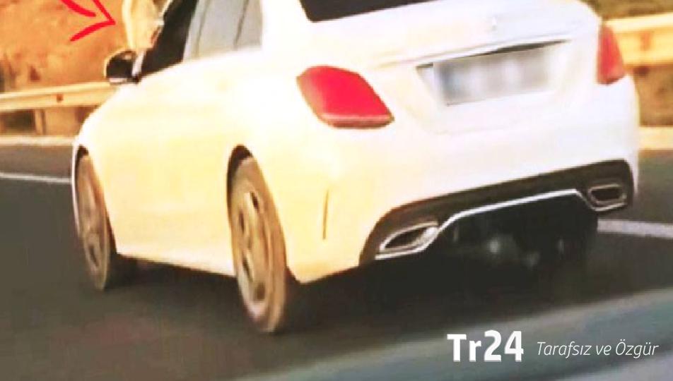 Ayaklarını camdan çıkardı, herkesin hayatını tehlikeye attı: Görüntüdeki kişinin Cumhuriyet Başsavcısı olduğu iddia edildi