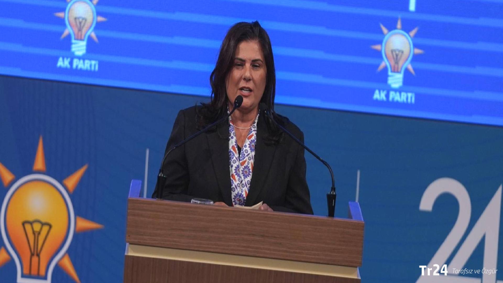 CHP Kuşadası İlçe Başkanı’ndan AKP’ye geçen Özlem Çerçioğlu’na “rant” yanıtı: Madem bu kadar baskı altındaydı neden hiçbir suç duyurusunda bulunmadı?