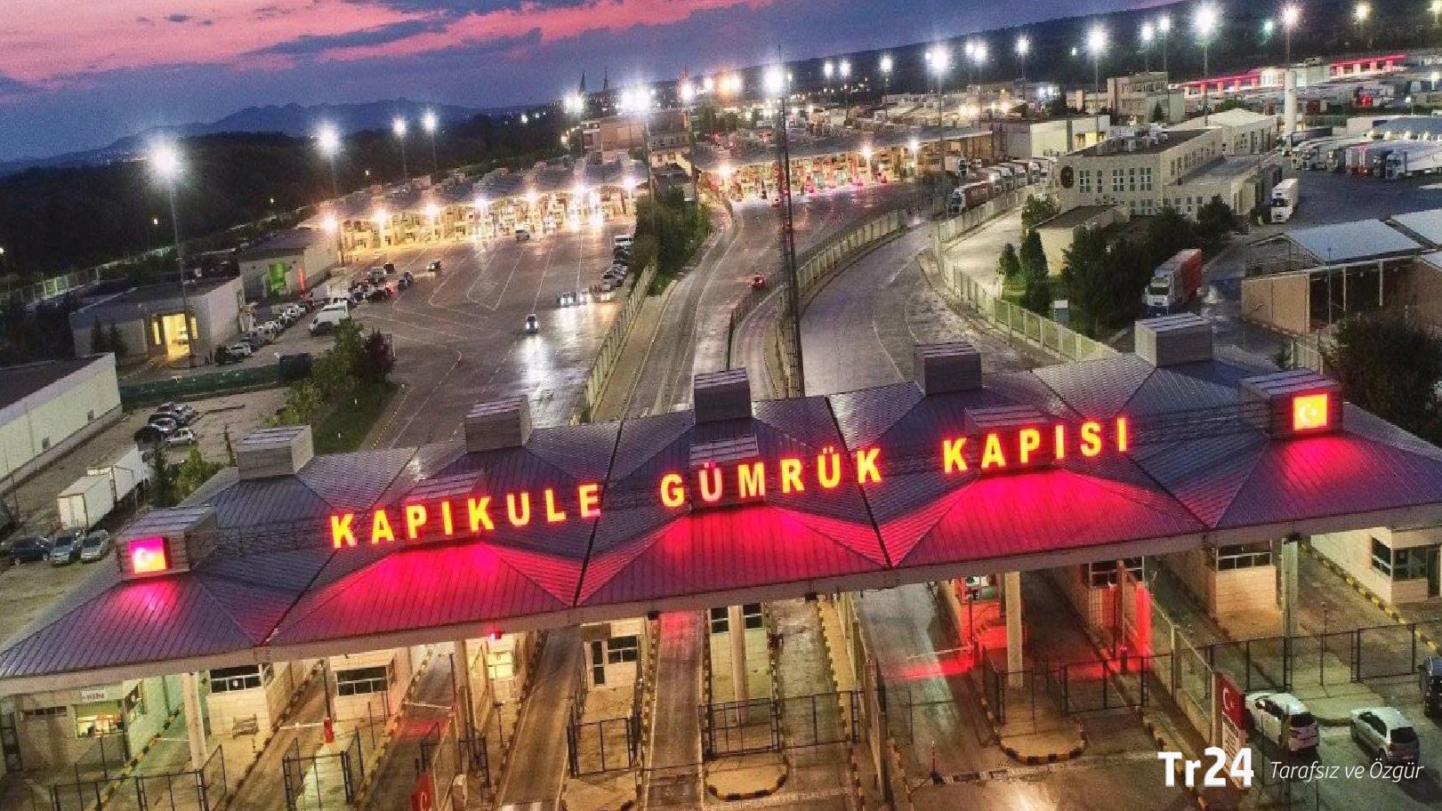 Karar yazarı Baydar: Gurbetçiler hayali bir Türkiye kurguluyorlar, yerlilerle bu yüzden çatışıyorlar