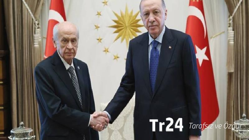 Karar yazarı Bayramoğlu: Bahçeli, AK Parti’yi rahatsız edecek somut ve cesur öneriler ortaya atmaktan, Erdoğan’ı zorlamaktan geri durmuyor