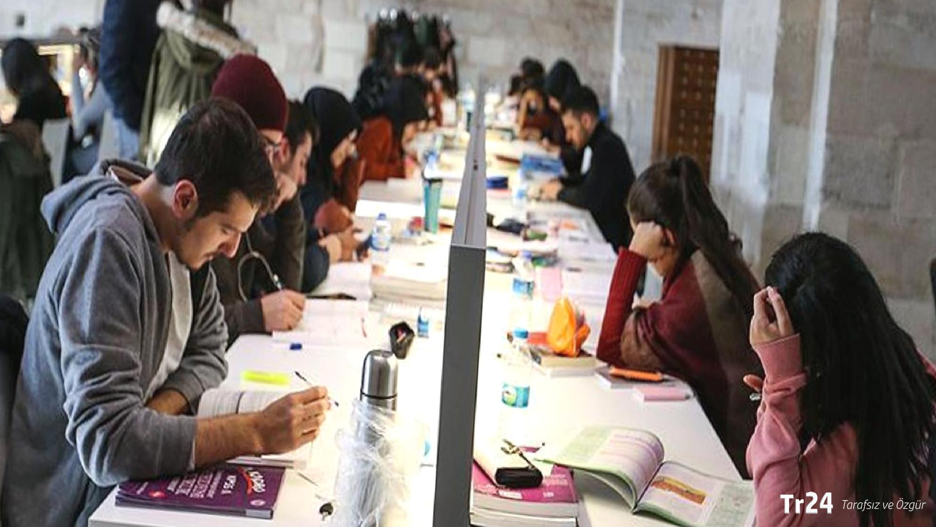 YKS 2025 yerleştirme sonuçları açıklandı: Üniversite kayıt tarihleri ve e-kayıt süreci nasıl olur? Ne zaman başlayacak?