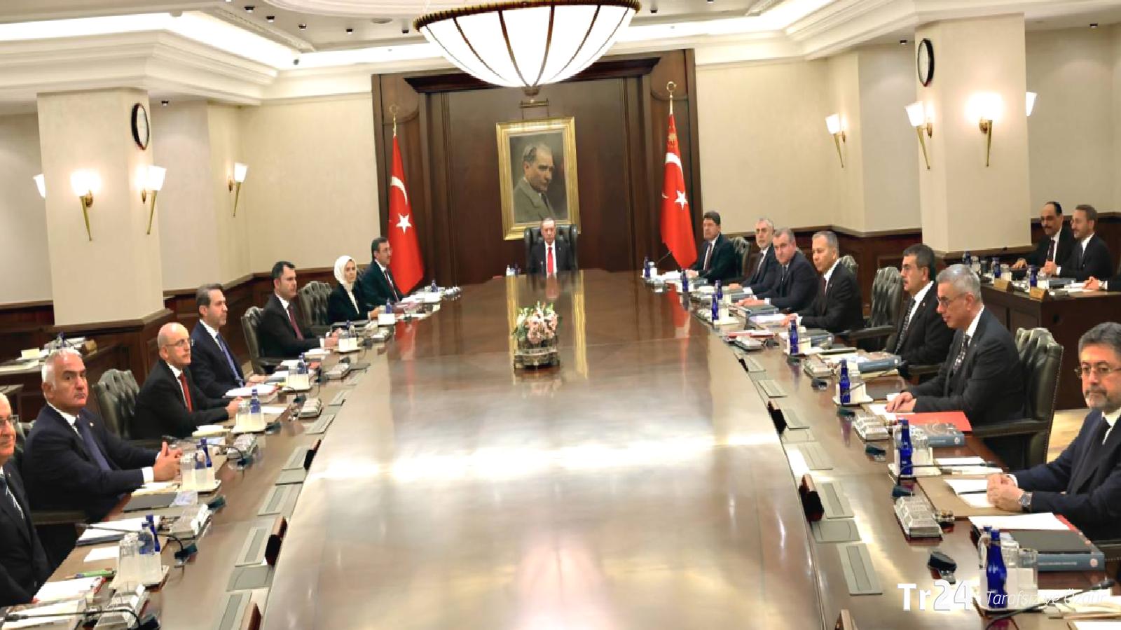 Kulis: Kabinede bakanlık sayısı artacak, revizyon yolda