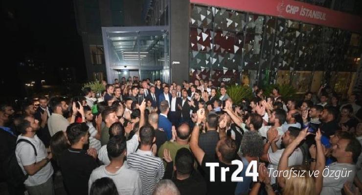 Yarkadaş’tan CHP yönetimine: ‘Kayyım’ diye sorumsuzluklarının üstünü örtmeye çalışıyorlar, CHP’yi parçalıyorsunuz, Gürsel Tekin ateşten gömlek giydi!