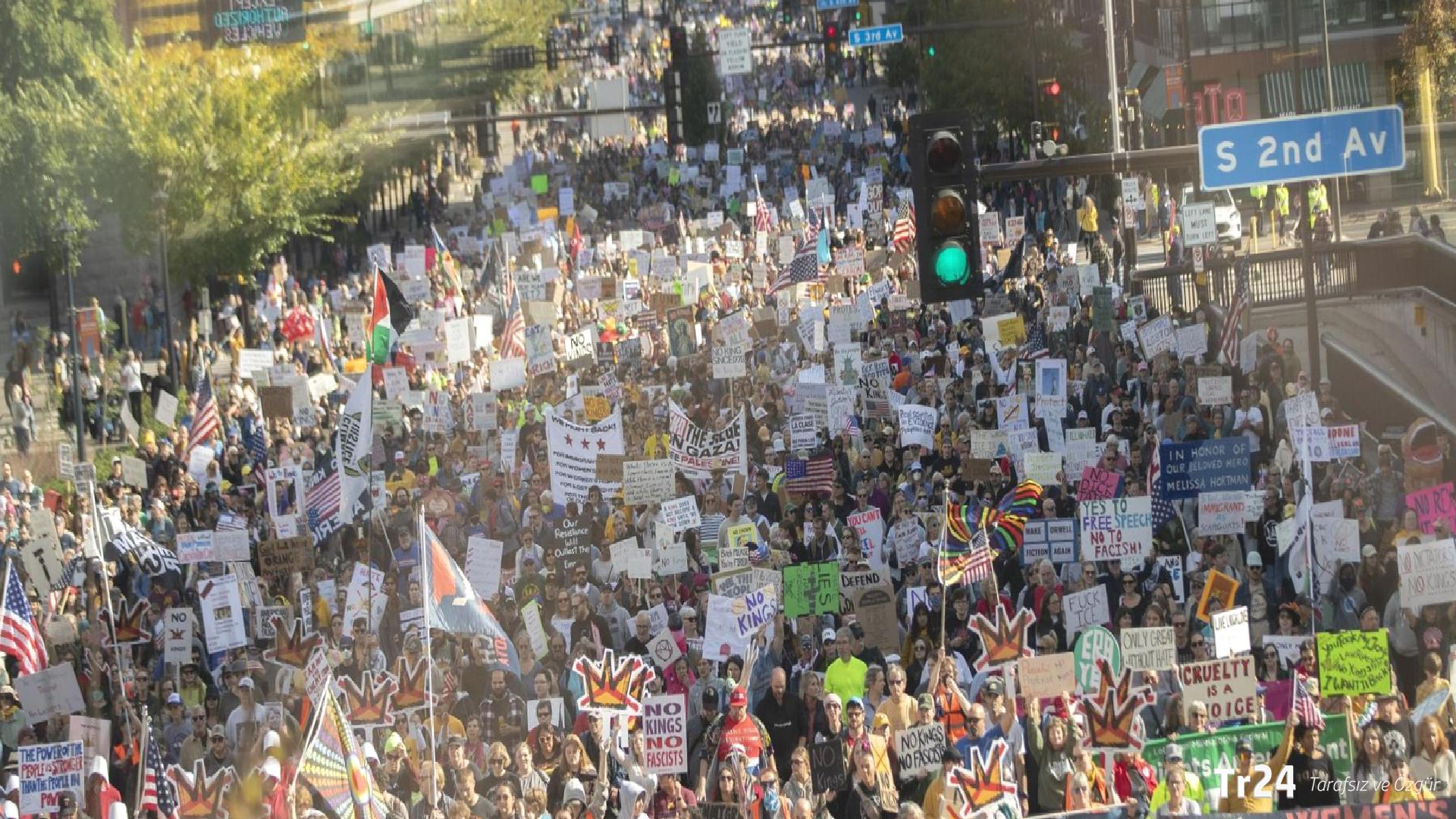 ABD’de ‘Krallara Hayır’ protestoları