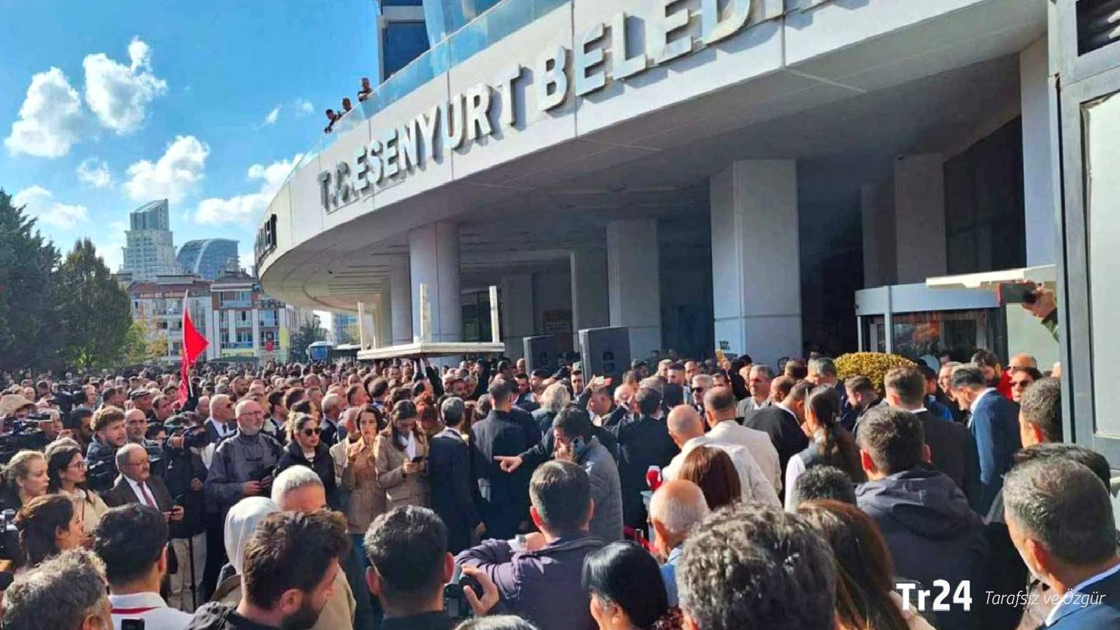 AKP’li Milletvekili, Esenyurt kayyım yönetimini eleştirdi: Beyefendi benim davama gölge düşürüyor