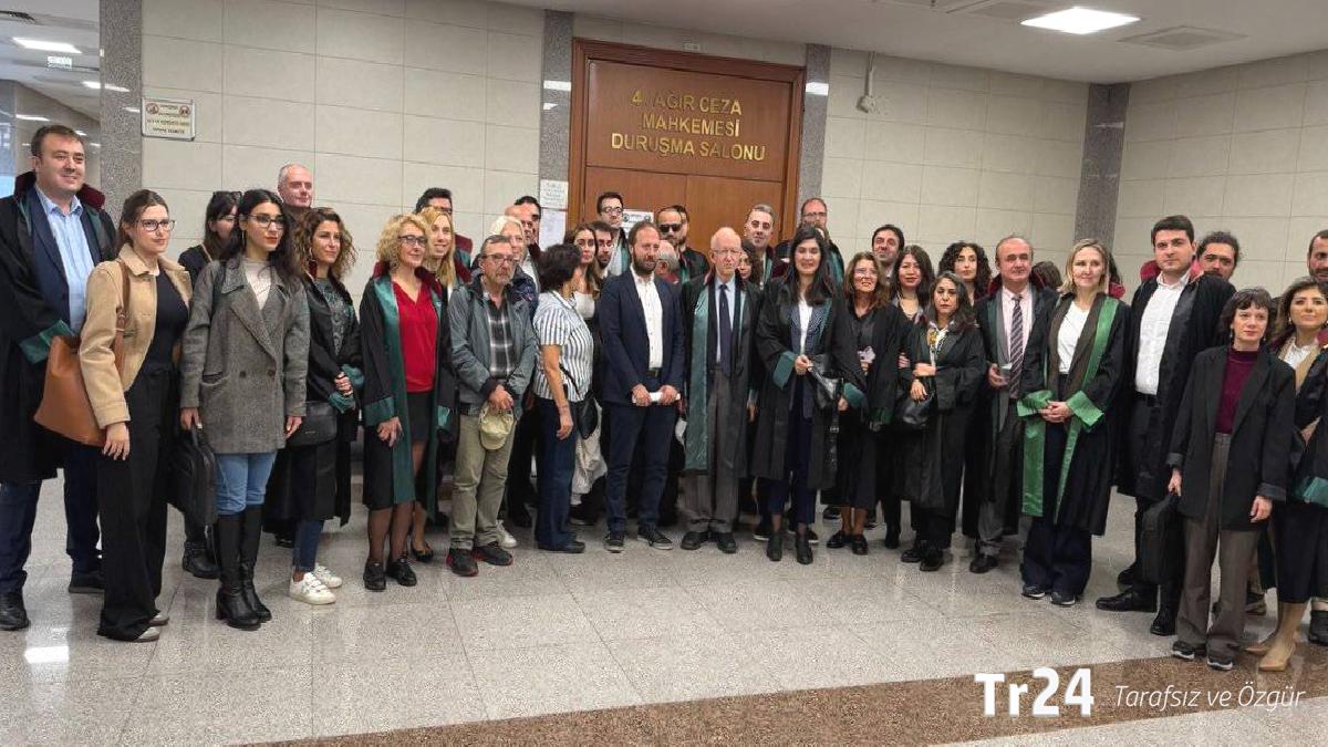 Avukat Özgür Urfa “cumhurbaşkanına hakaret”ten yargılandığı davada beraat etti