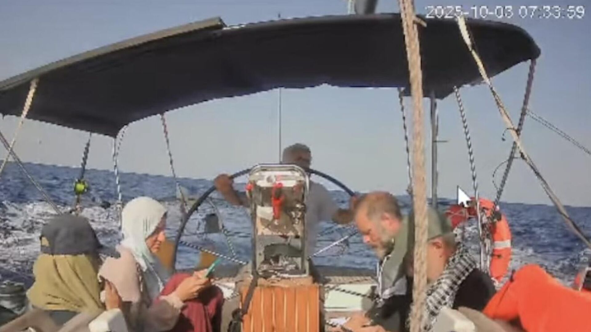 İsrail tarafından yasa dışı şekilde gözaltına alınan Sumud Filosu aktivisti Yaman, yaşadıklarını Sputnik’e anlattı