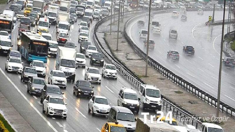 İstanbul’da trafik yoğunluğu yüzde 80’e kadar ulaştı