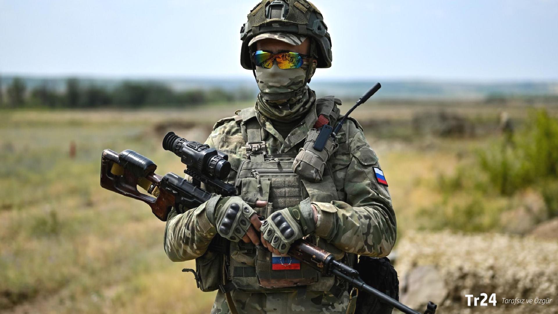 Putin, Ukrayna askerlerinin abluka altında olduğu bölgelere yabancı gazetecilerin geçişini sağlama emri verdi