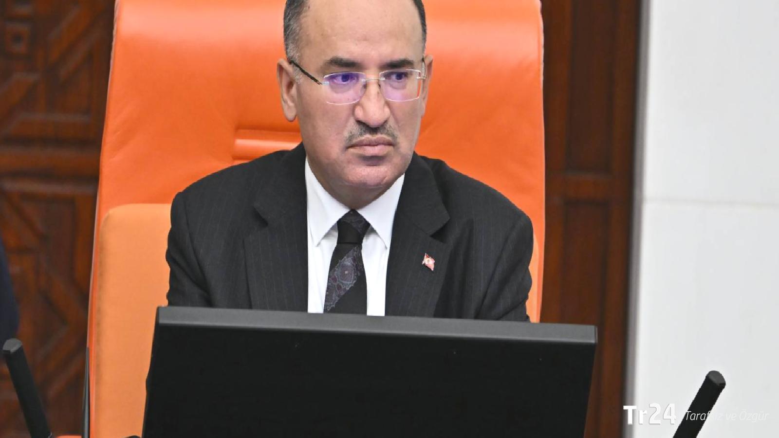 Bekir Bozdağ, genel sekreter için lojmanda daire birleştirildiğine yönelik iddialara cevap vermedi