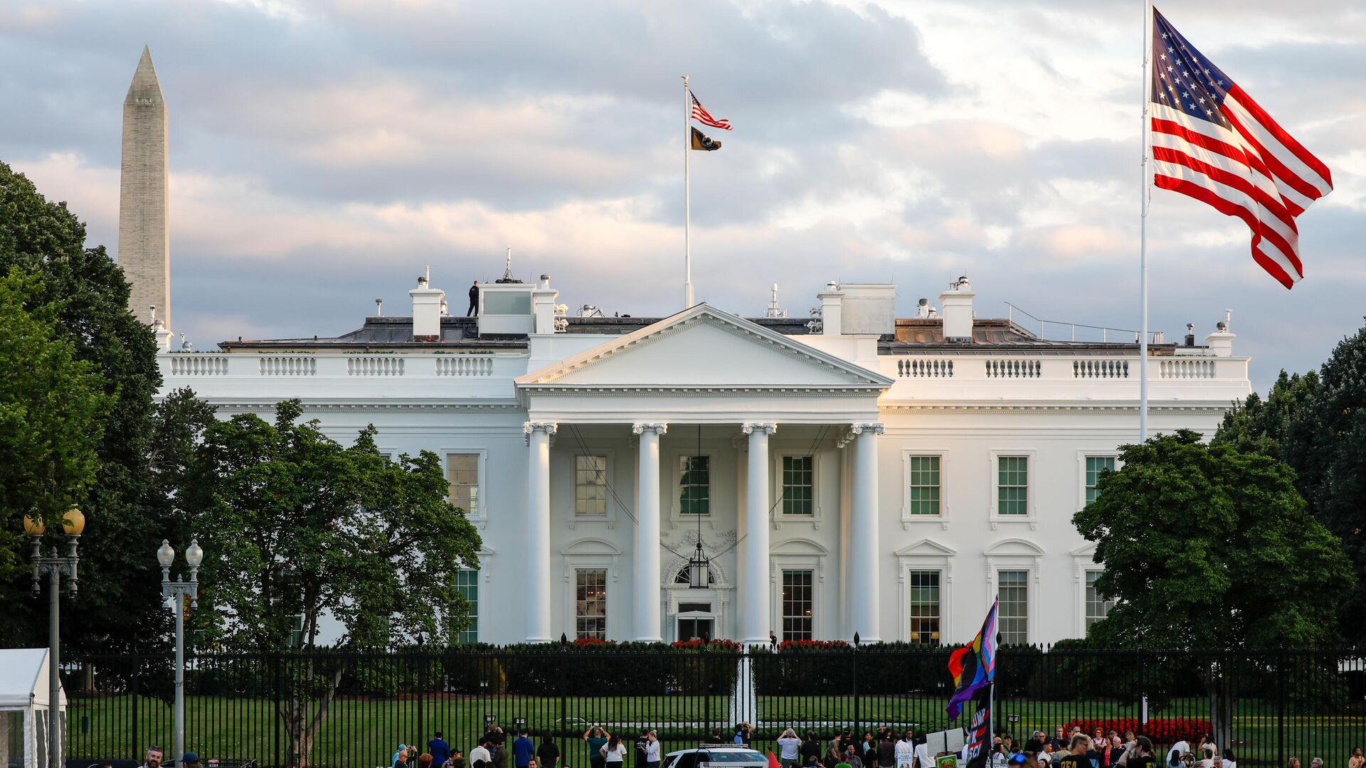 Beyaz Saray: Trump, Ukrayna için hazırlanan yeni çözüm planına onay verdi
