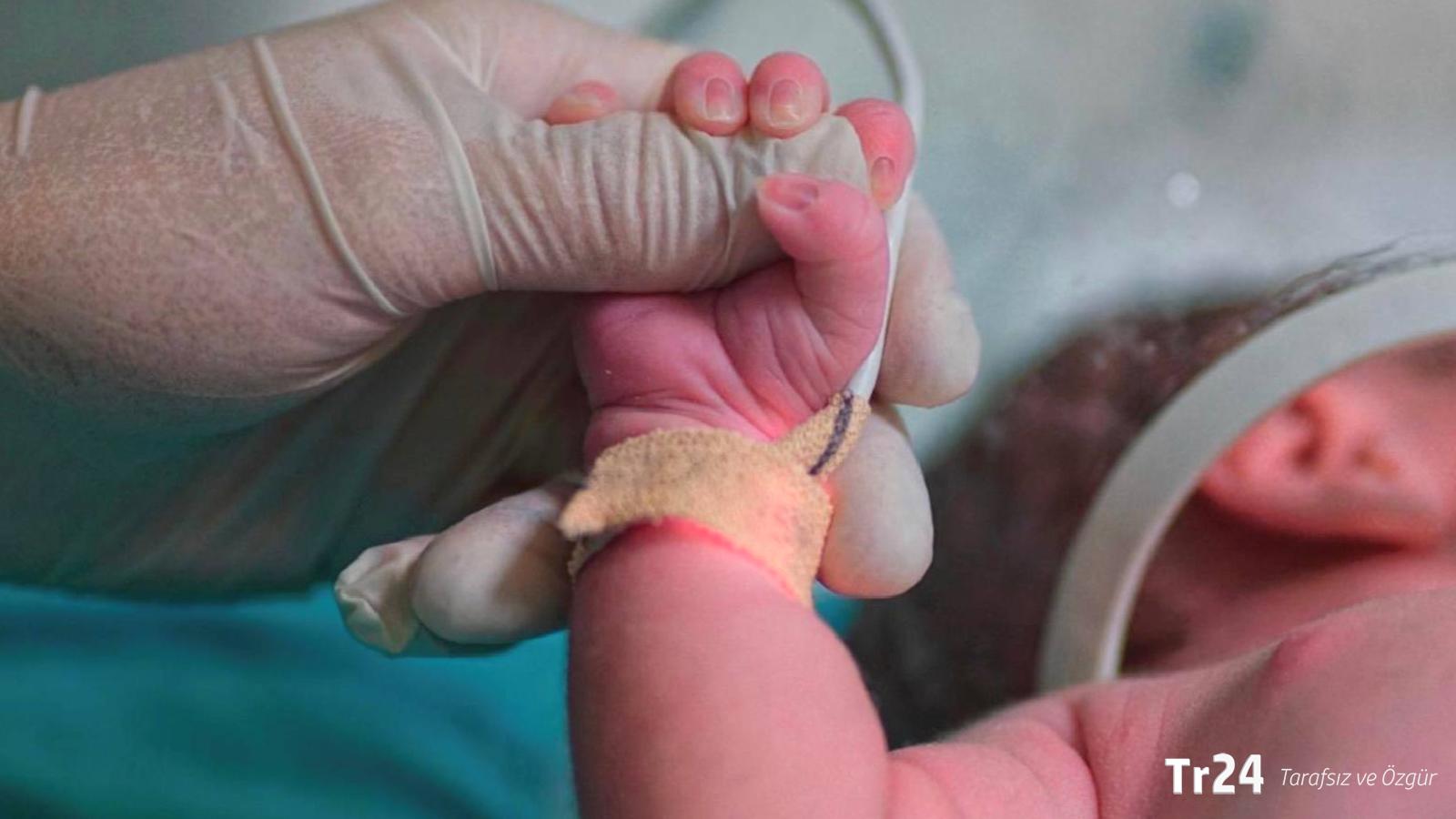 Hastanede düşürüldüğü iddia edilen bebek hayatını kaybetmişti: 6 sağlık çalışanına dava