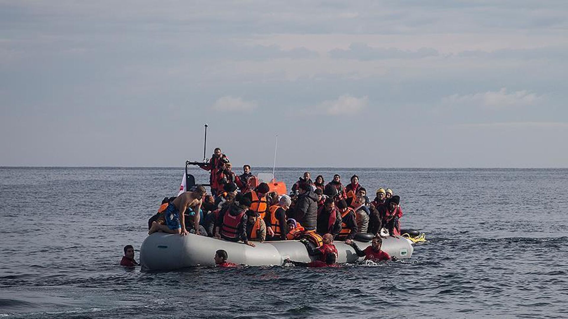 AB ülkeleri anlaştı: Üçüncü ülkelerde geri gönderme merkezleri kurulacak