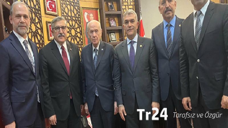 AKP’li Yayman’dan Bahçeli’ye “Hatay” ziyareti: Devam eden projelere ilgili son durumu değerli büyüğümüze arz ettik