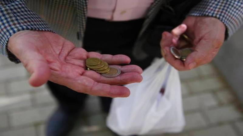 Anket: Türkiye’de ‘ekonomiye güvenmiyorum’ diyenlerin oranı arttı