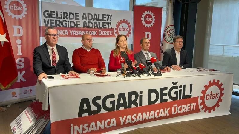 DİSK asgari ücret taleplerini açıkladı: En az iki kez güncellenmeli, hedeflenen enflasyon kadar ücret artışı kabul edilemez