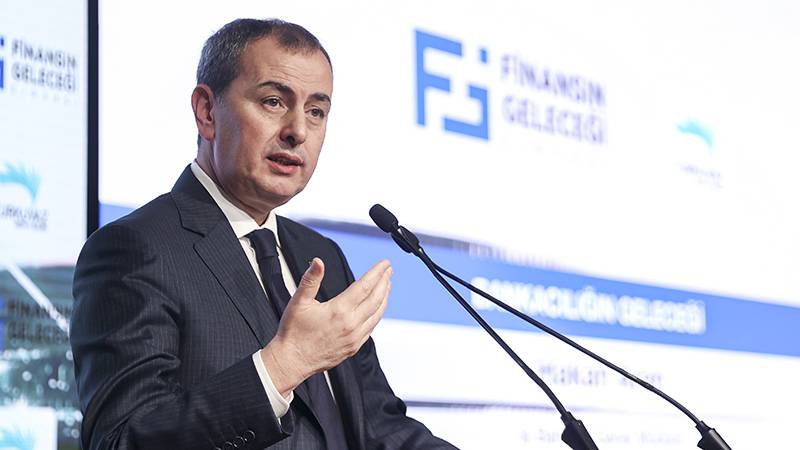 İş Bankası Genel Müdürü Aran: Türkiye artık ucuz iş gücüyle rekabet etme dönemini geride bıraktı