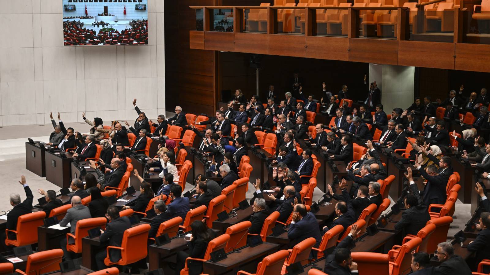 TBMM, Ticaret Bakanlığı ile Ulaştırma ve Altyapı Bakanlığı 2026 bütçeleri kabul edildi