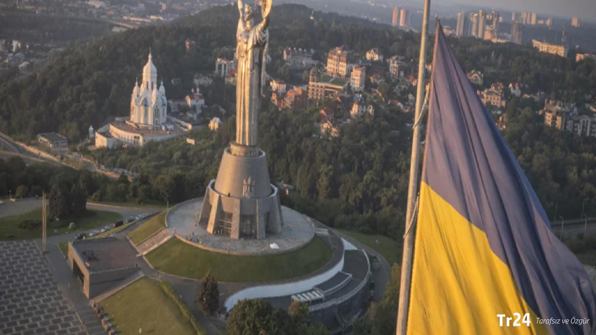 ‘Ukrayna iflasın eşiğinde, Kiev bahara kadar para bulmak zorunda’