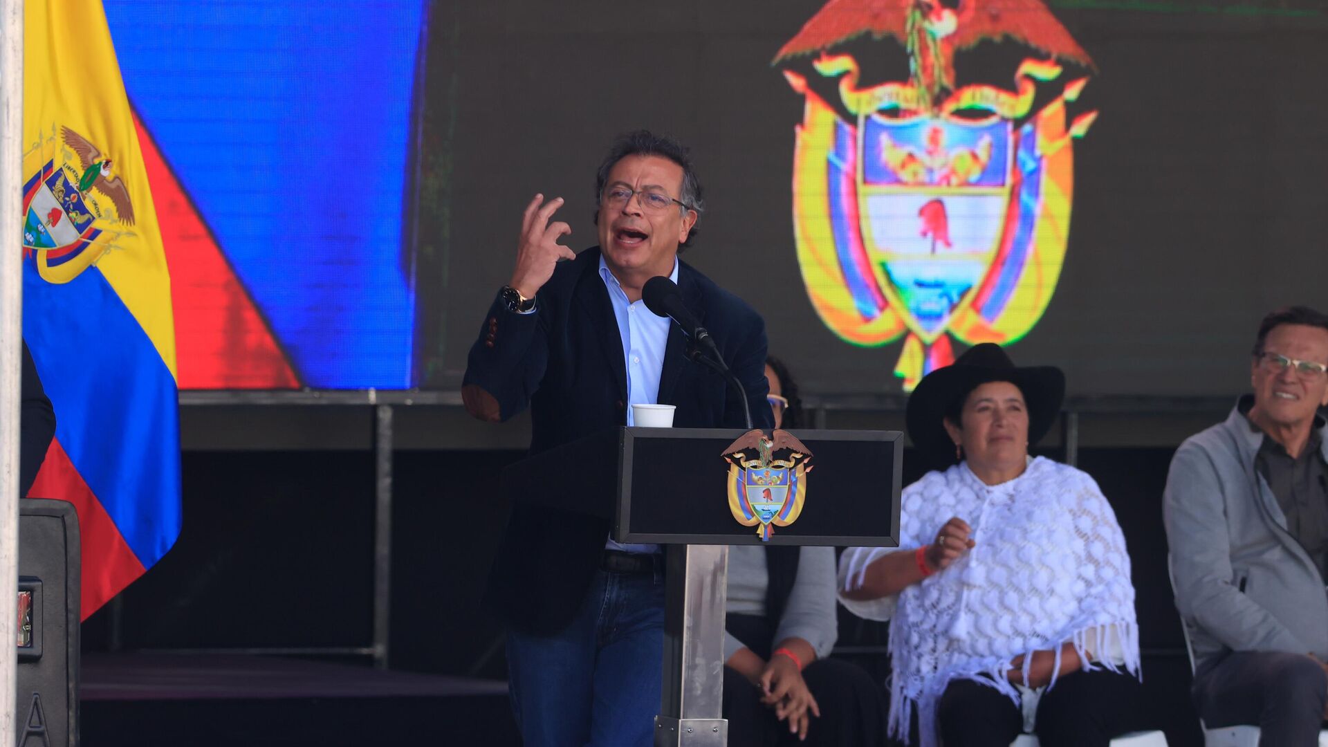 Kolombiya Cumhurbaşkanı’ndan ‘seferberlik’ çağrısı: ‘Beni iktidardan uzaklaştırmaya çalışıyorlar’