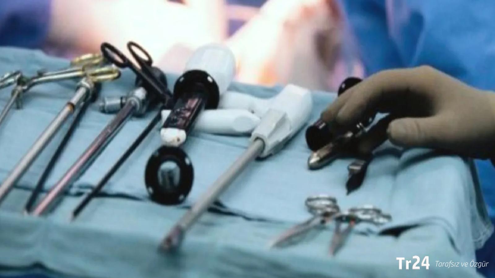 Saygı Öztürk, ucuz tıbbi malzemelerin hastalarda komplikasyonlara neden olduğu iddialarını DMO’ya sordu; “İhale yapıp en düşük fiyatla ürün alınması diye bir uygulamamız yok “