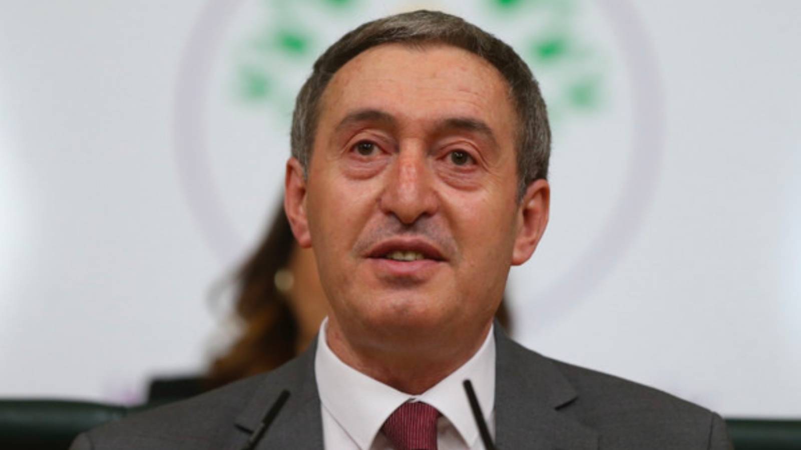 Tuncer Bakırhan: Kardeşlik ‘farz’ ise Kobani bunun imtihanı; Türkiye, Suriye’de HTŞ’nin değil, Suriye halklarının müttefiki olmalı