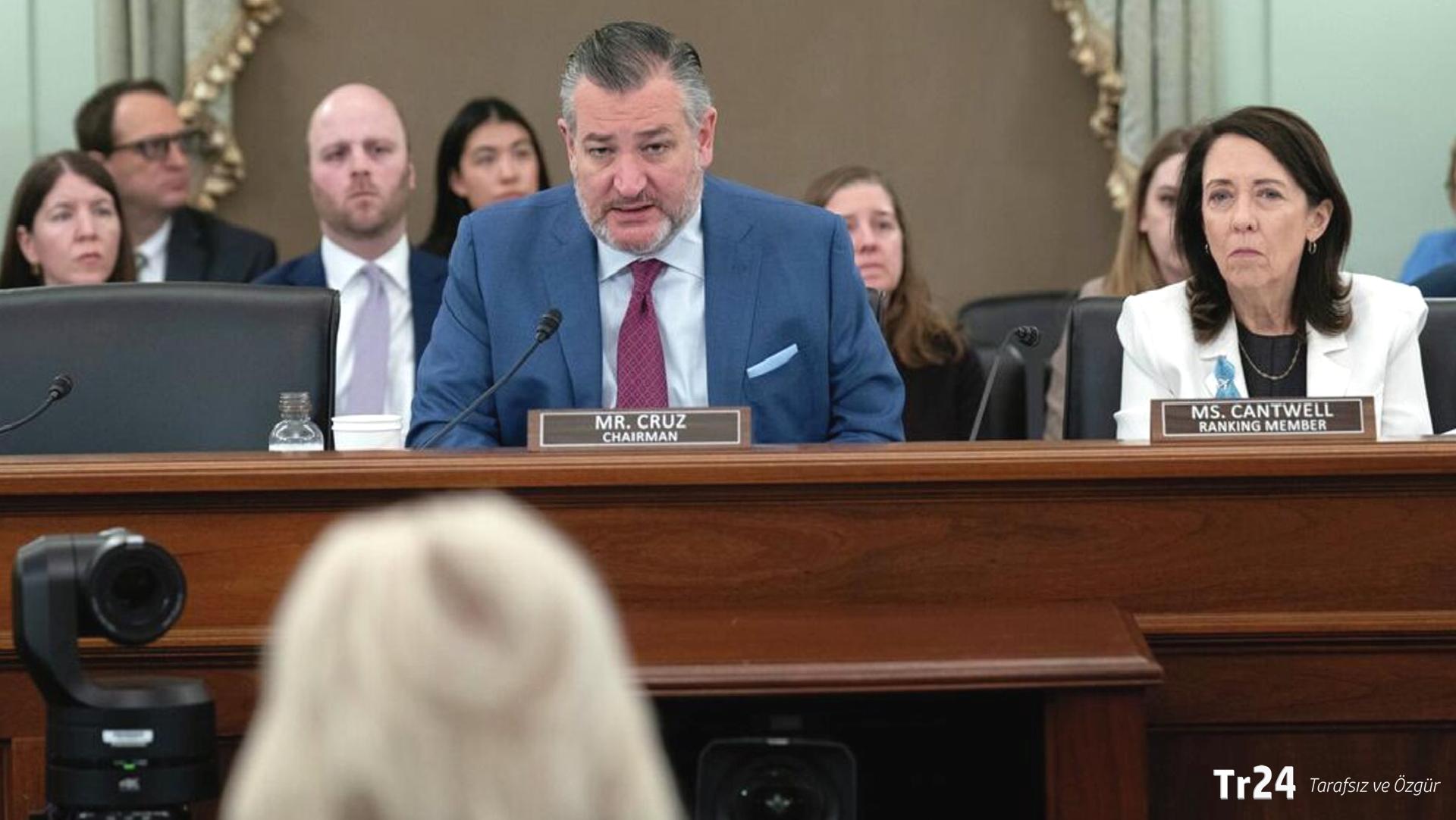 ABD’li Senatör: Önümüzdeki altı ay içinde 3 ülkedeki rejimlerin hepsinin yıkıldığını görebiliriz