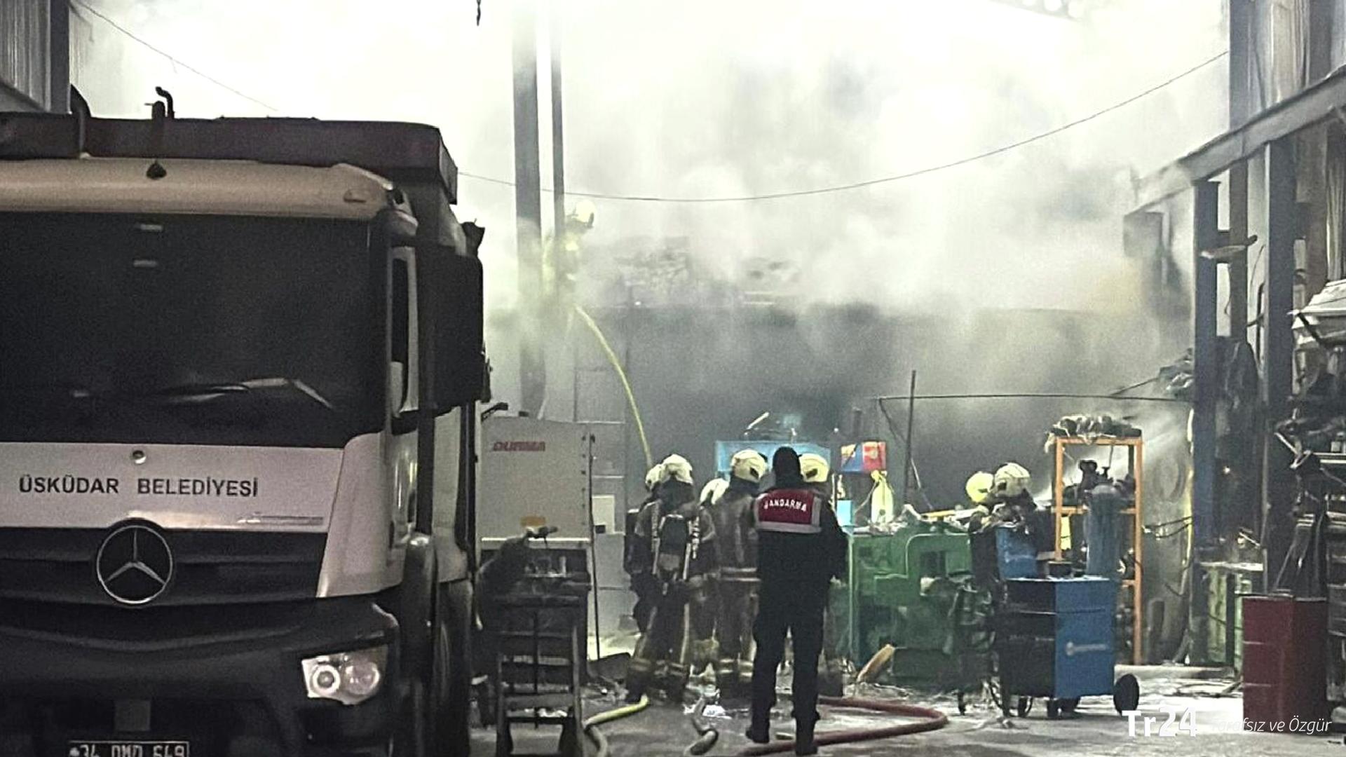 Eyüpsultan’da 3 ayrı iş yerinde yangın: Yoğun duman var, ekiplerin müdahalesi sürüyor