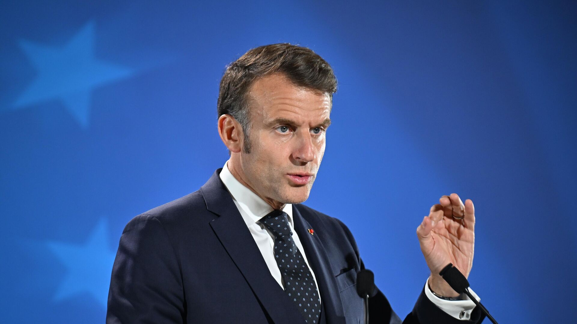 Macron: Rusya ile doğrudan iletişim kanalı kurulucak