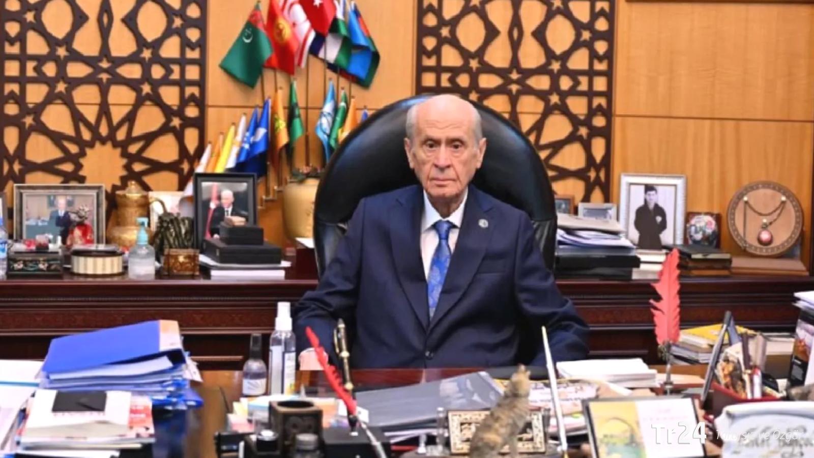 Bahçeli’den “siyasette arınma” çağrısı, CHP değerlendirmesi: CHP 4 S’ye sıkıştı: Saraçhane, Söğütözü, Silivri, Sosyal medya