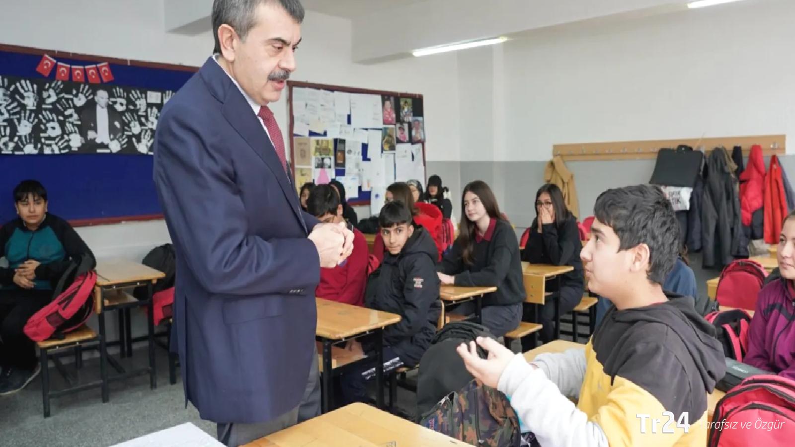 Ders kitabında “Ergenekon” krizi: Tepki sonrası dijital baskı değişti