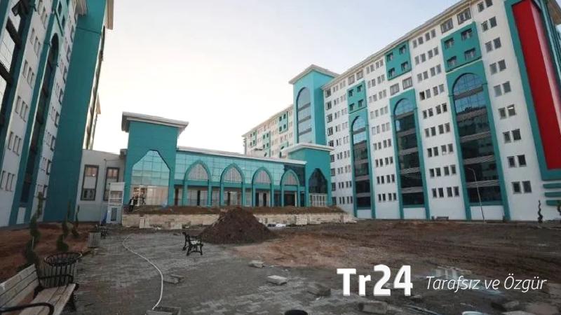 Ders takvimi netleşti, öğretmenlerin barınma belirsizliği sürüyor